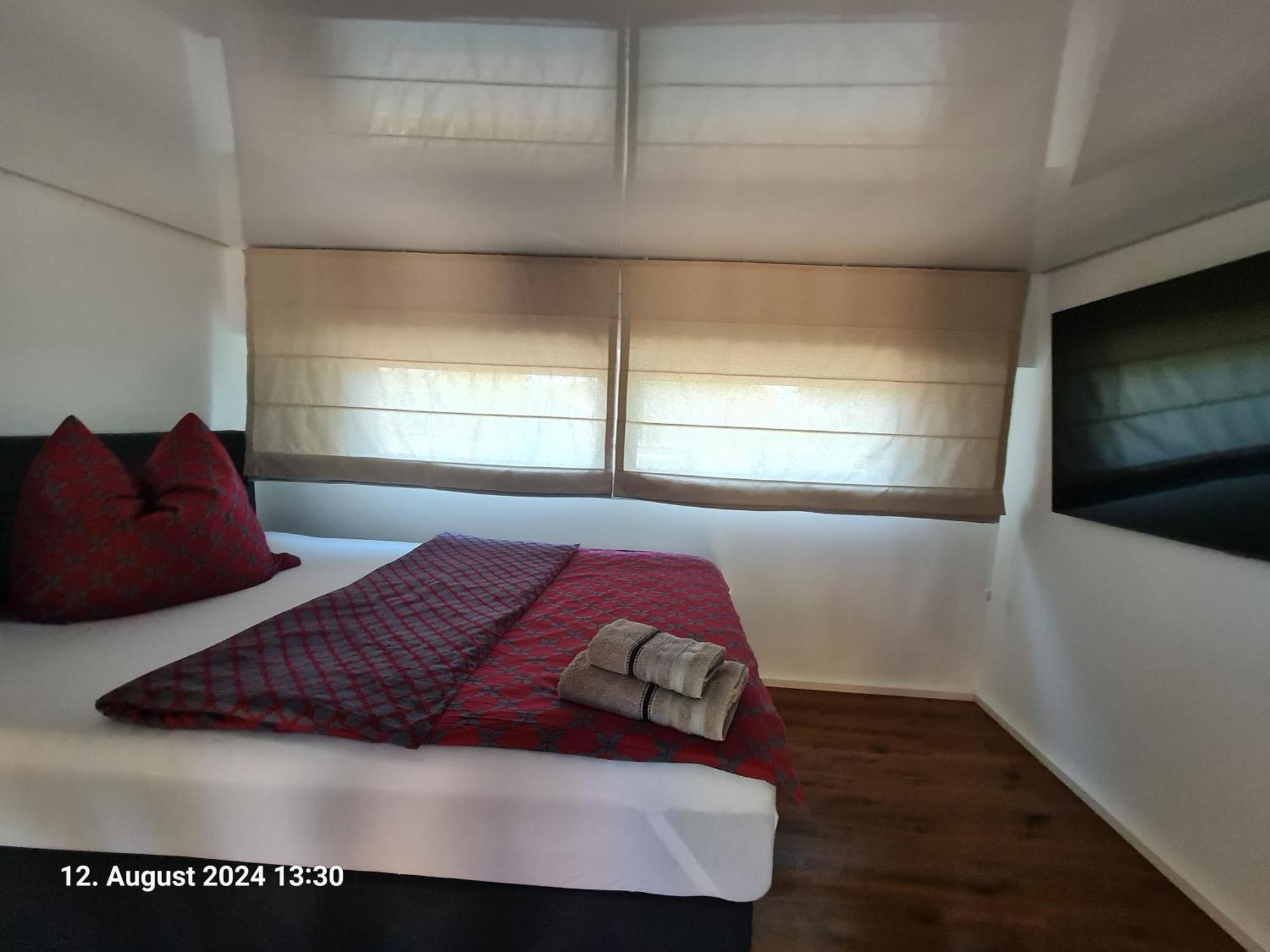 Ferienhaus Am See-2 Hungen Ngoại thất bức ảnh